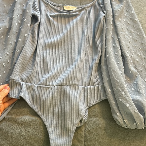 Blue swiss dot sleeve thong bodysuit size medium - Picture 9 of 11